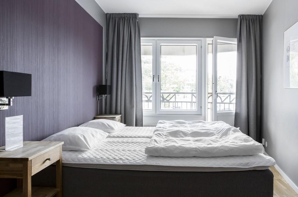 Linneplatsens Hotell & Vandrarhem Gothenburg Exterior photo