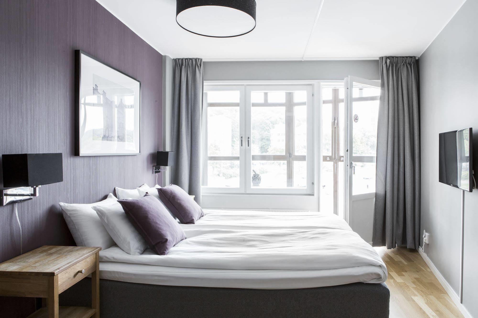 Linneplatsens Hotell & Vandrarhem Gothenburg Exterior photo